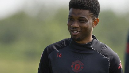 拍板！曼联5000万镑猛砸布伦特福德尖刀！姆布莫点头，老特拉福德新王驾到？