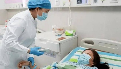 医师资格考试笔试多少分通过？会卡通过率吗？