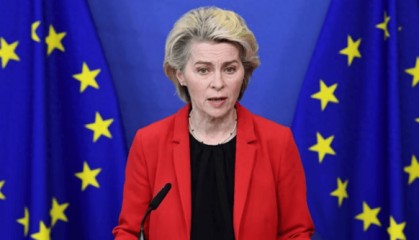 30%重税砸向欧盟！冯德莱恩变卦了，准备找中国帮忙，答不答应？