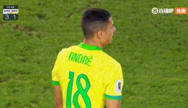 虎父无犬子！小西蒙尼替补出场3分钟小角度破门，赛后获评7.4分