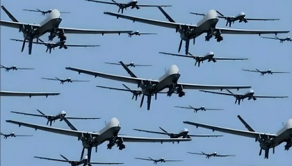 普京“天价”停战条件遭拒绝，不到24小时，273架无人机突袭基辅！