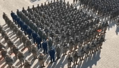 警报迅速拉响！300名解放军入境巴基斯坦，仅一天时间，又传出坏消息