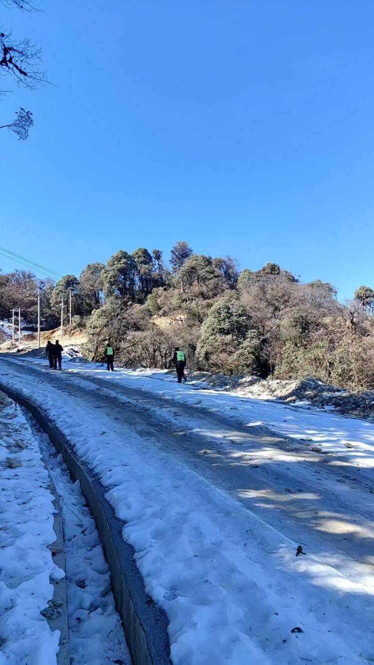 8岁女童在高山走失三天，云南腾冲多方力量正全力搜寻