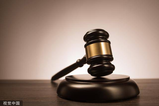 成都女子被杀，凶手父亲抱怨有家难回：冷漠比刀更伤人丨中听